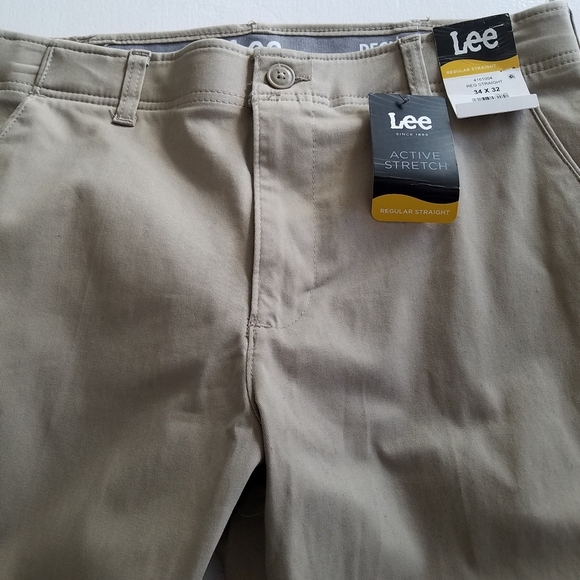NWT Lee Khaki Pants Reg Straight Active Stretch Size 34x32 - Picture 3 of 6